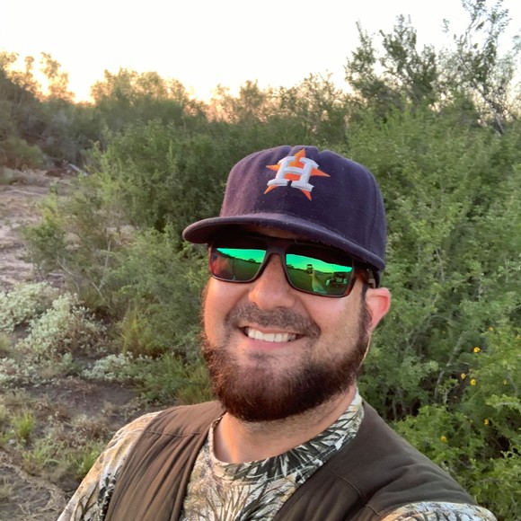 Meet your Posher, Kyle - Picture 1 of 1